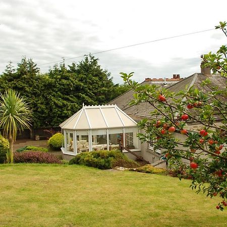 Vicarsford Lodge Guest House Leuchars Exterior photo