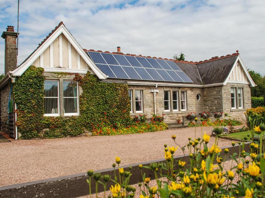 Vicarsford Lodge Guest House Leuchars Exterior photo